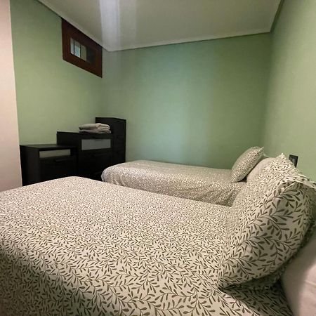 Encantador Apartamento En El Centro De Castro กาสโตร-อูร์เดียเลส ภายนอก รูปภาพ